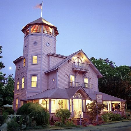 The Oak Bluffs Inn Екстериор снимка