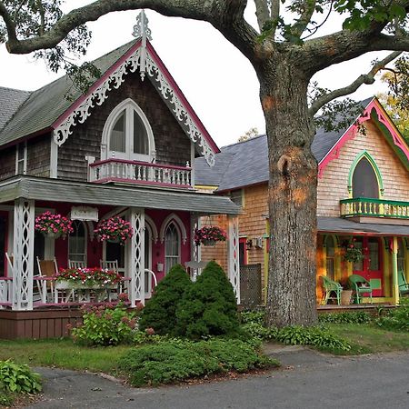 The Oak Bluffs Inn Екстериор снимка