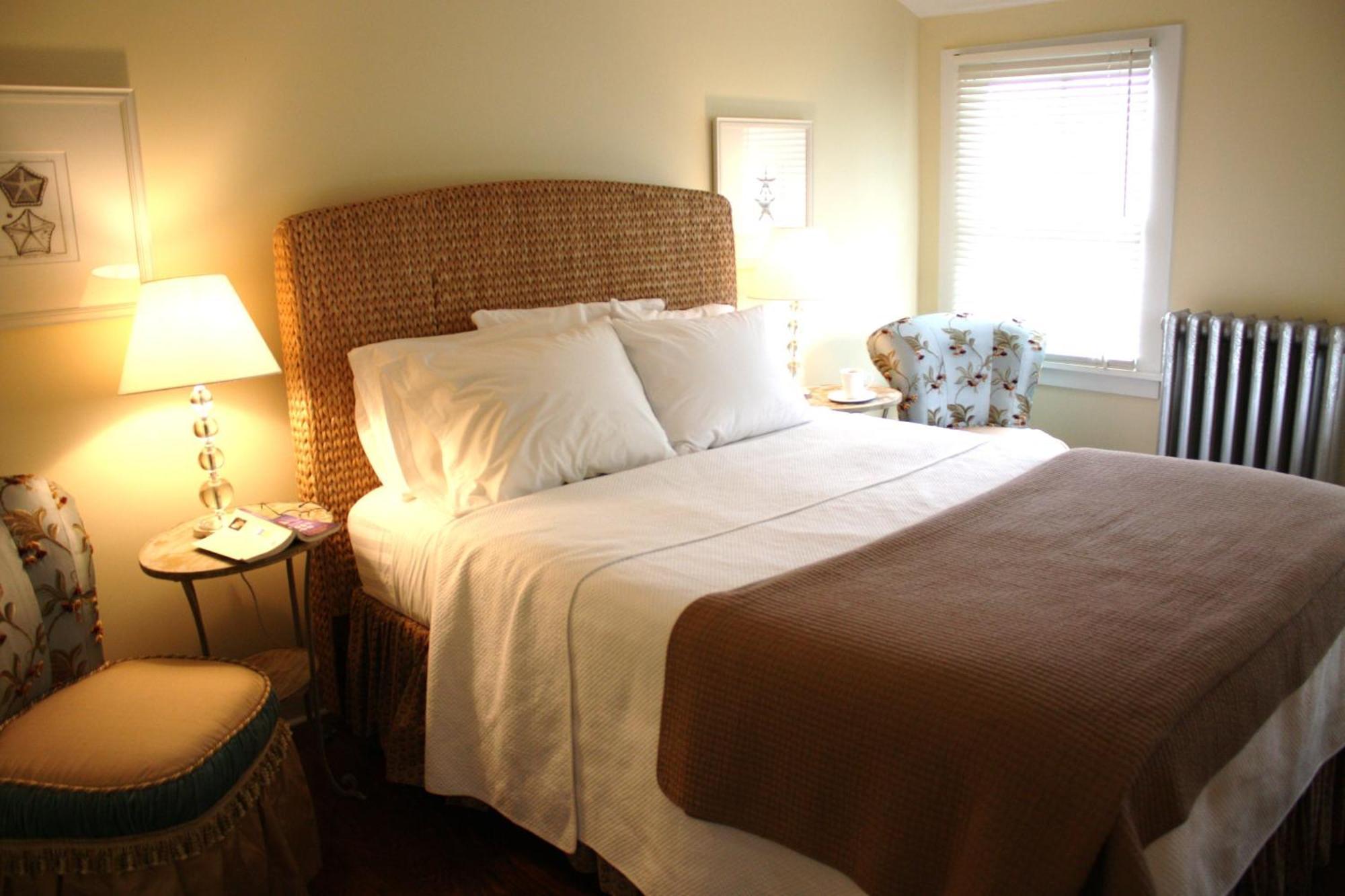 The Oak Bluffs Inn Екстериор снимка