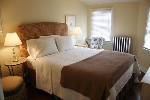 The Oak Bluffs Inn Екстериор снимка